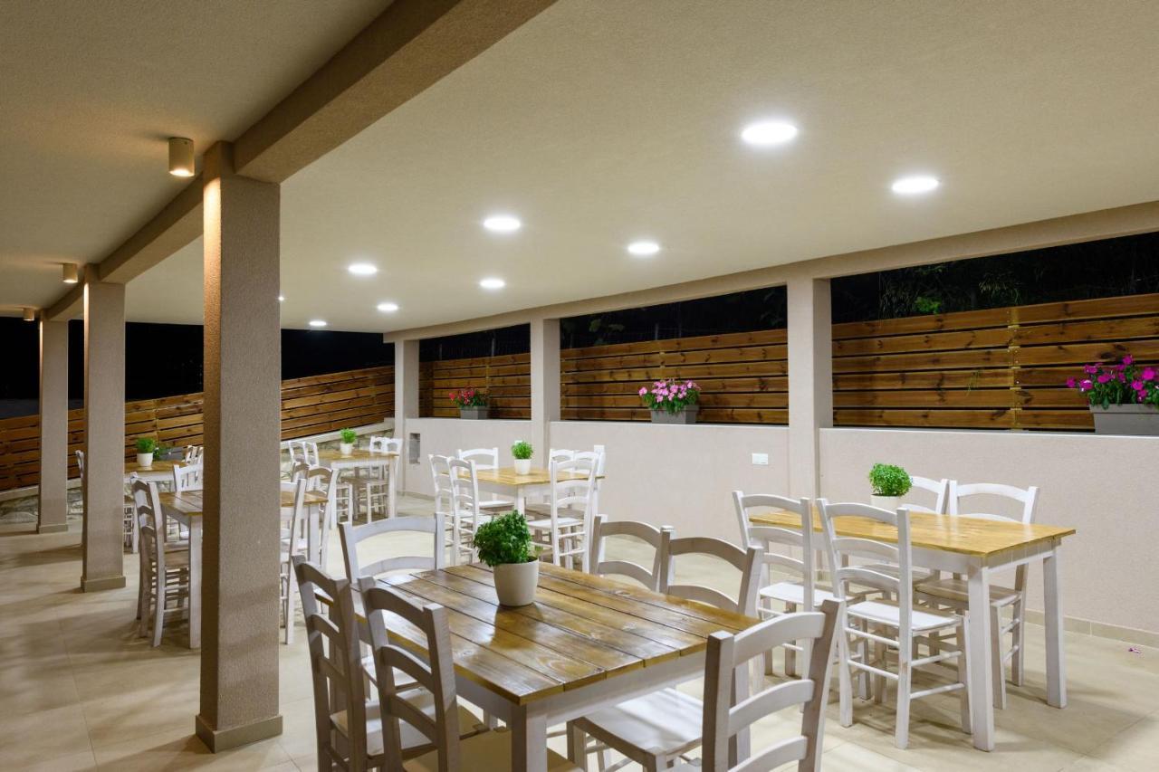 Hotel Alfa Boutique Kinira  Exteriér fotografie